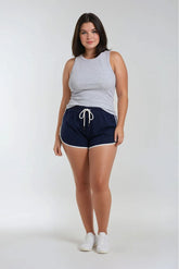 Plus Size Contrast-Trim Tie-Accent Shorts | Forever 21 Women