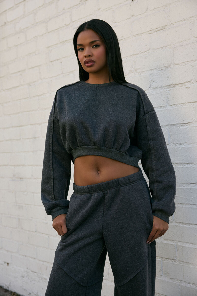 Exposed-Seam Cropped Pullover | Forever 21 Women