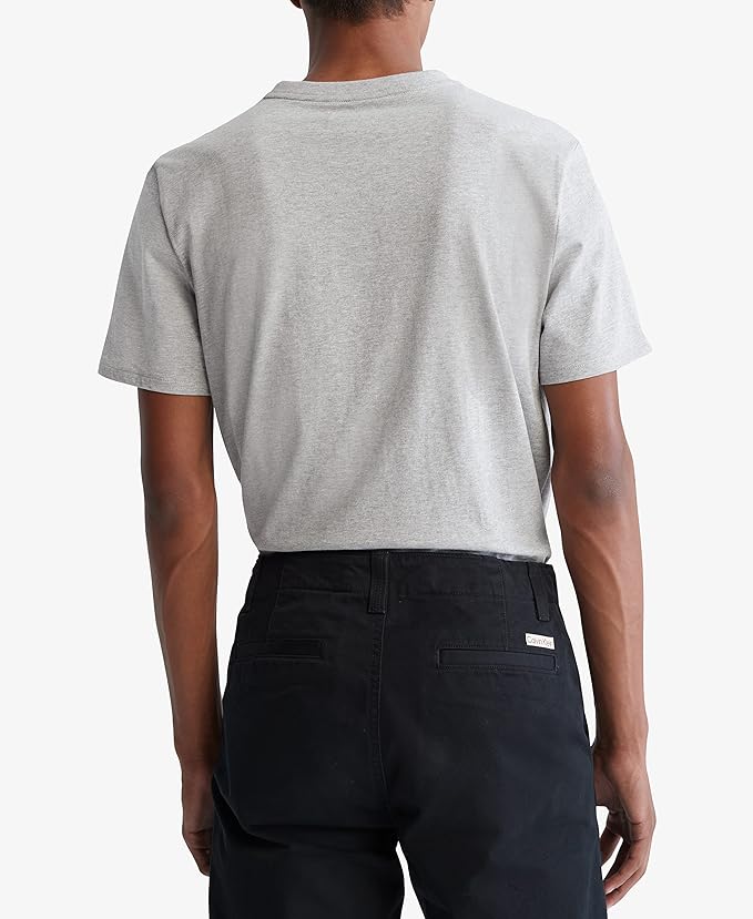 Short Sleeves Smooth Solid V-Neck Tee | Forever 21 Men