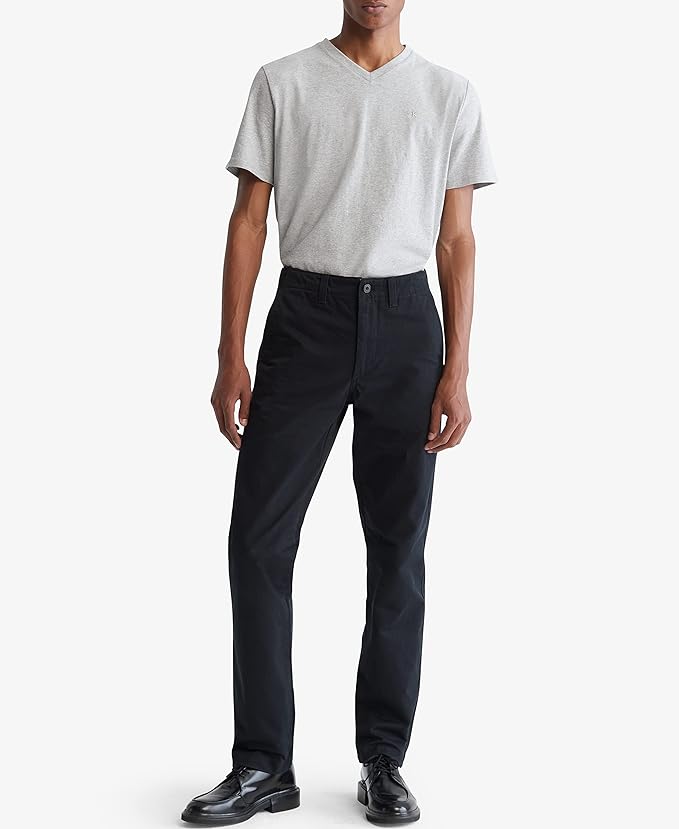 Short Sleeves Smooth Solid V-Neck Tee | Forever 21 Men
