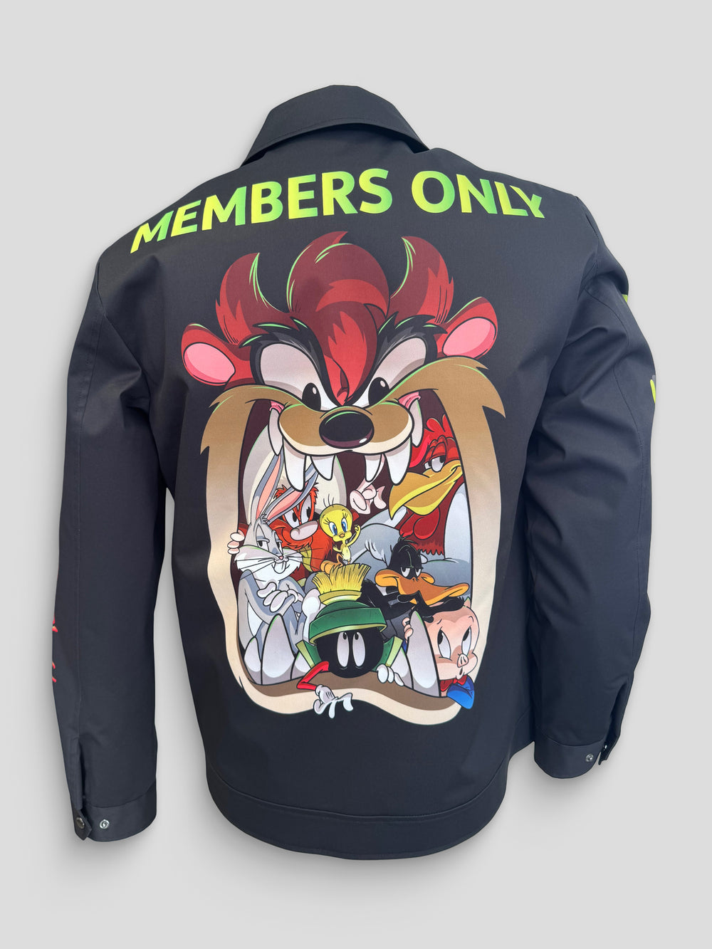 Looney Tunes Poly Mechanical Stretch Twill Jacket | Forever 21 Men