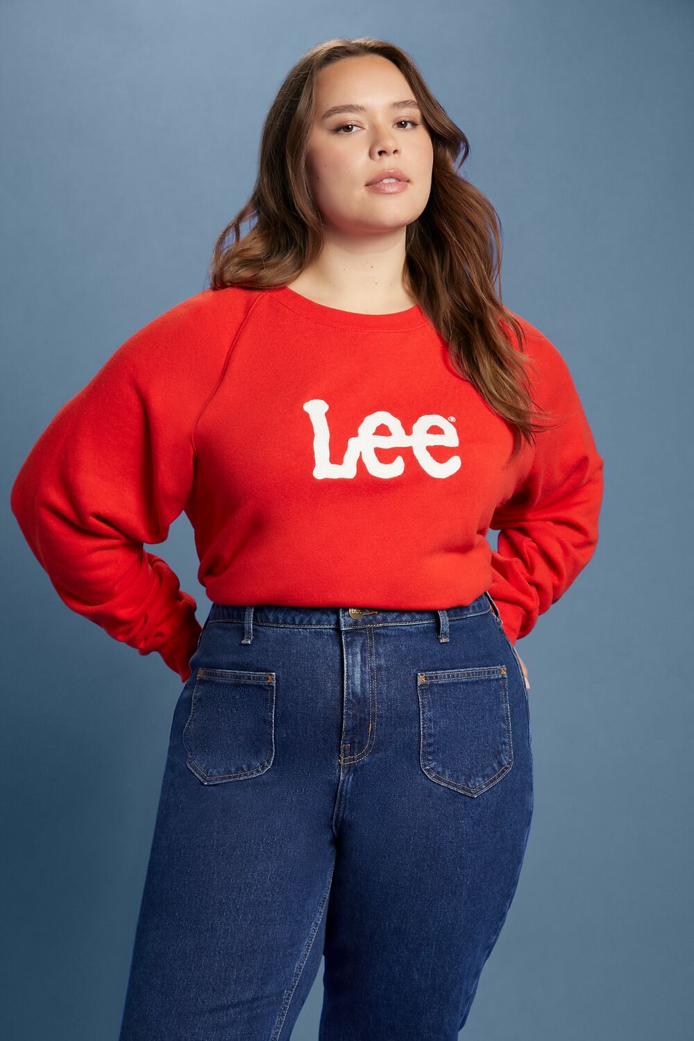 Plus Size Fleece Lee Graphic Pullover | Forever 21 US