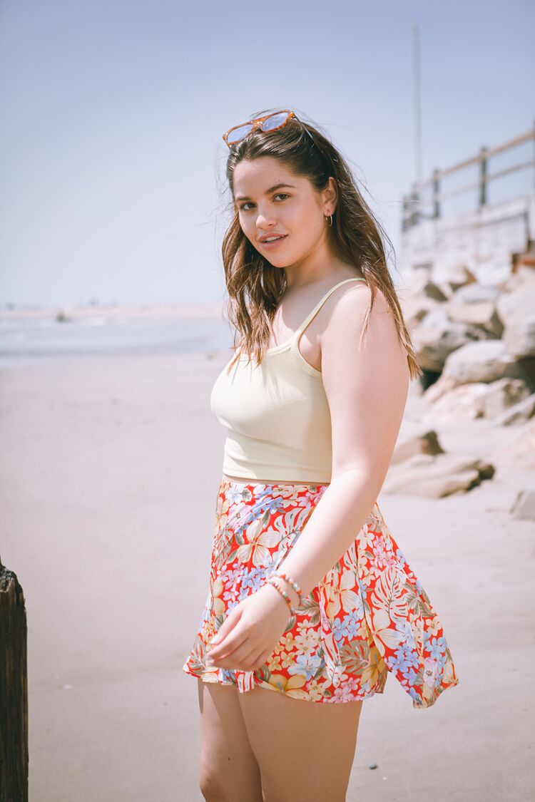 Plus Size Tropical Floral Print Mini Skirt | Forever 21 on sale