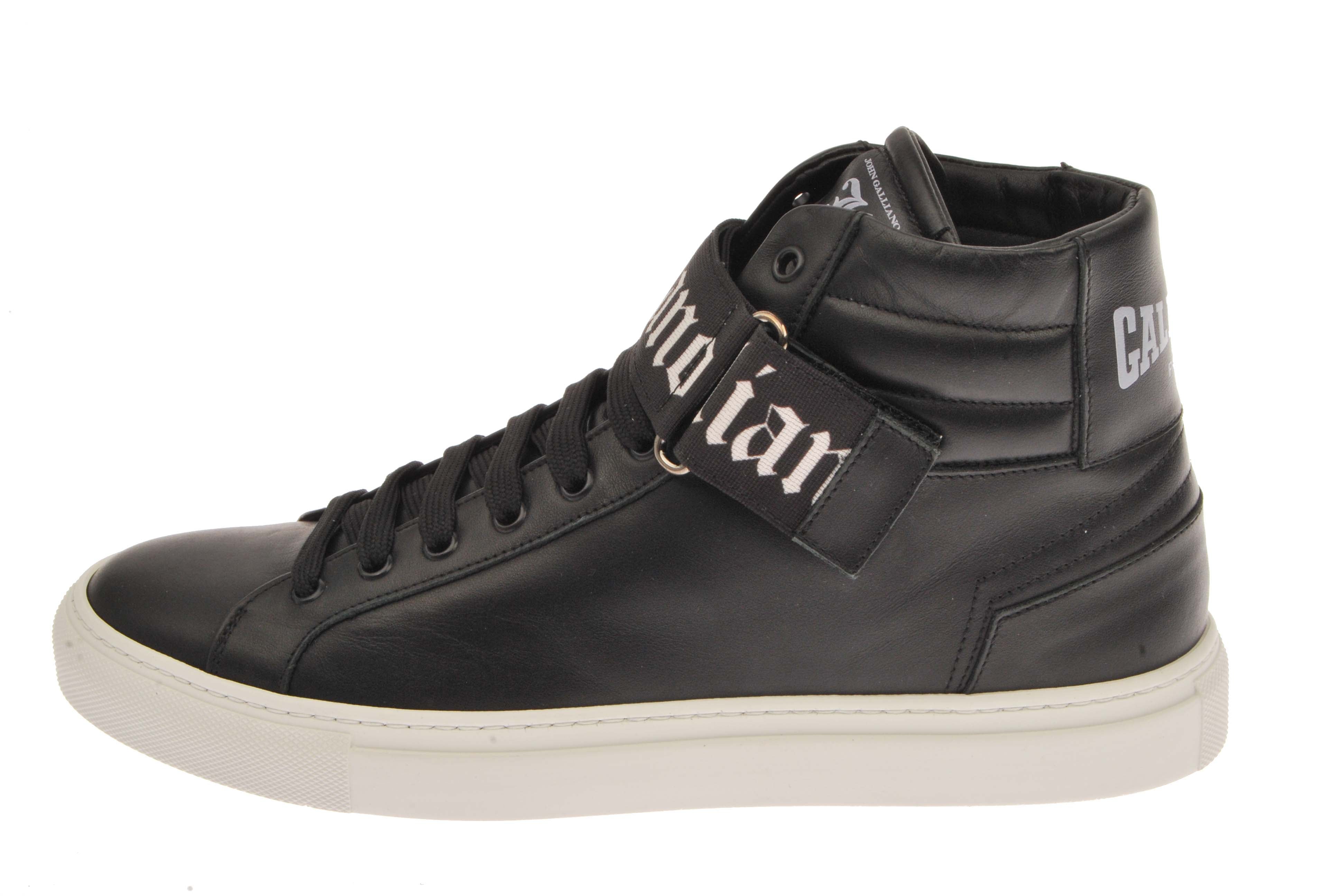 Leather High Top with Embroidered Strap | Forever 21 outlet