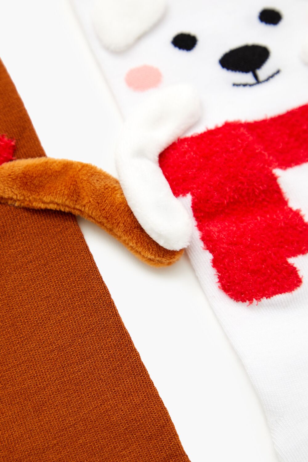 Polar Bear & Reindeer Crew Socks Set - 2 pack | Forever 21 sale