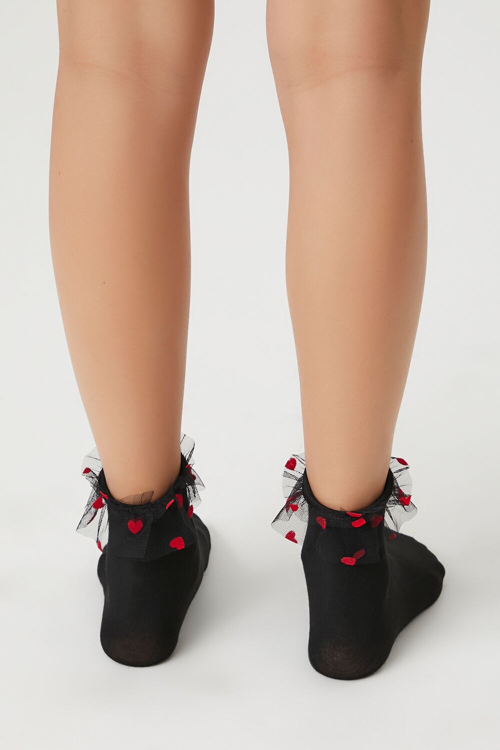 Heart Ruffle Crew Socks | Forever 21 online