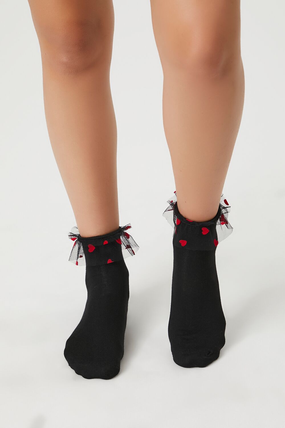 Heart Ruffle Crew Socks | Forever 21 online